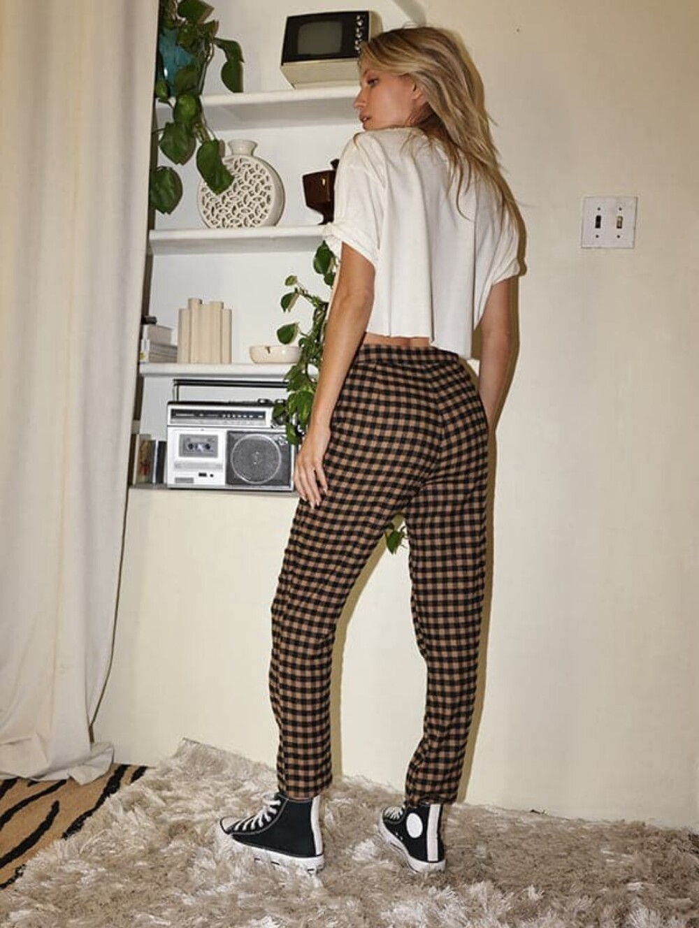 Bishop Tan Checkered Cropped Trousers - Picture 2 of 4